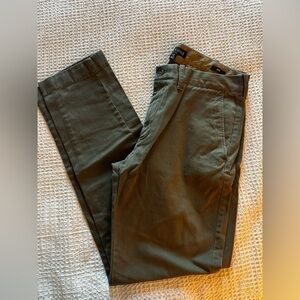 JCrew mercantile slim fit green pants